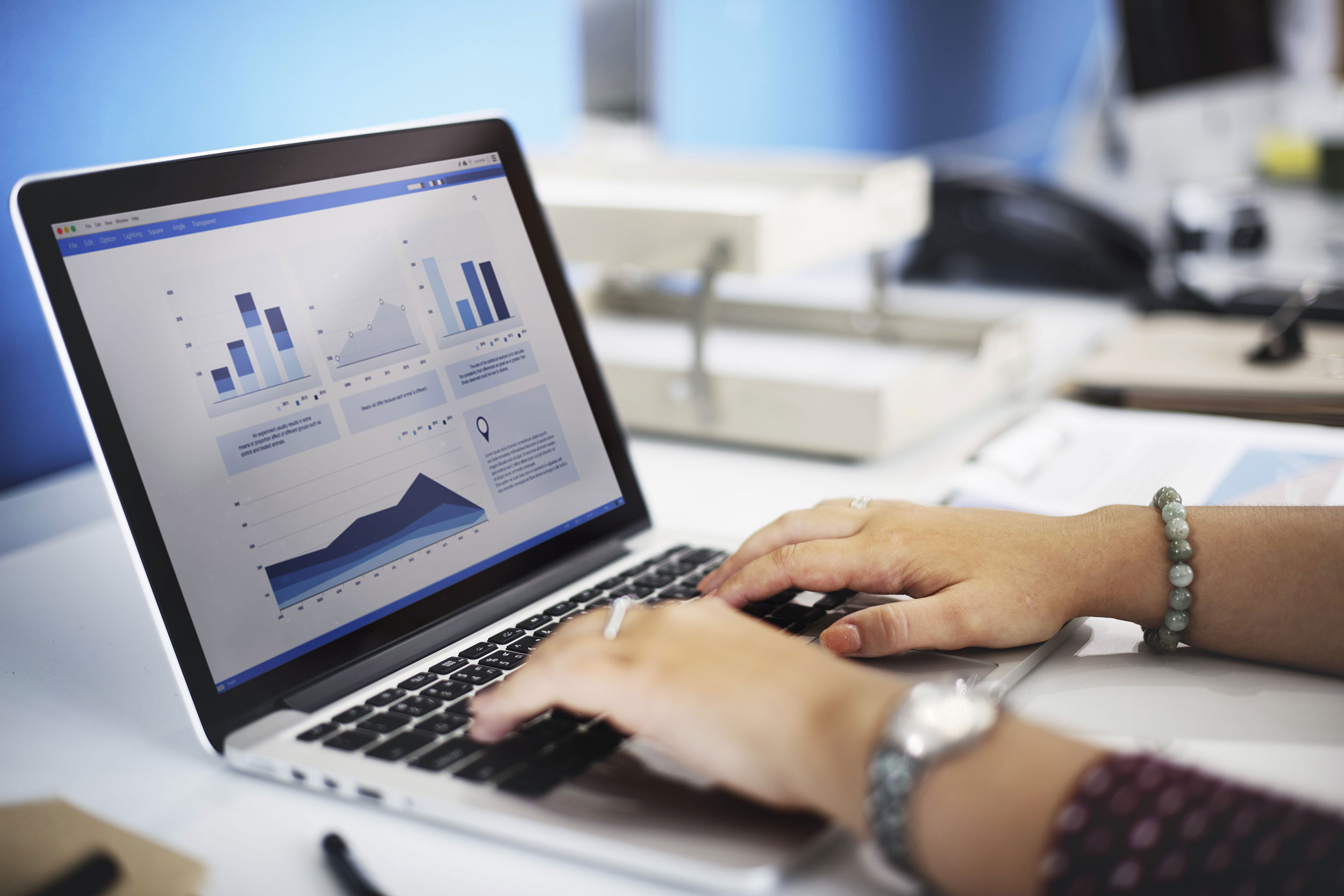 PPC vs. Organic Marketing: Finding the Right Balance